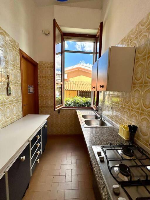 Green Home Front Poetto Beach, Cagliari, By Home&Experience 외부 사진