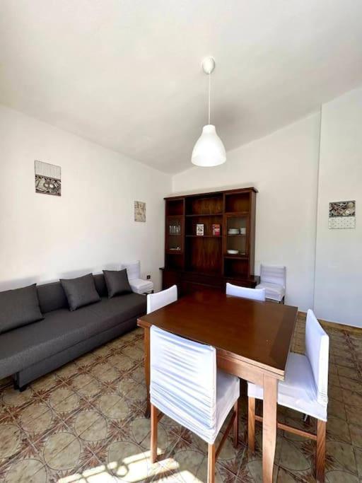 Green Home Front Poetto Beach, Cagliari, By Home&Experience 외부 사진