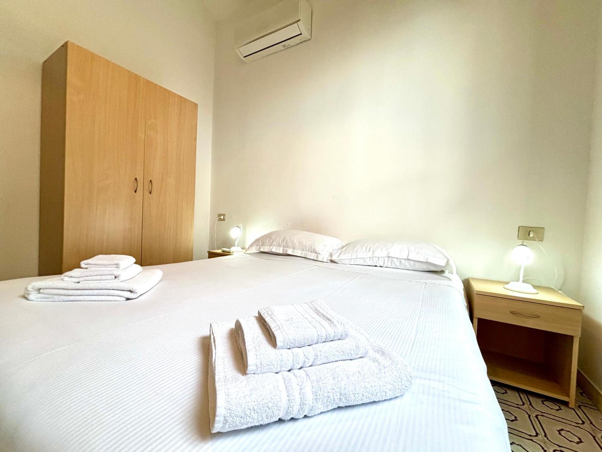 Green Home Front Poetto Beach, Cagliari, By Home&Experience 외부 사진